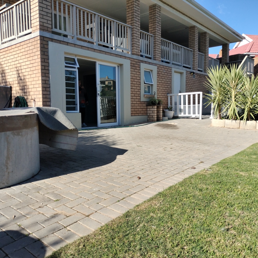 4 Bedroom Property for Sale in Grootbrakhoogte Western Cape